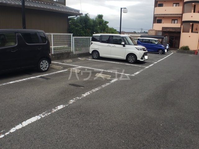 4/8 駐車場