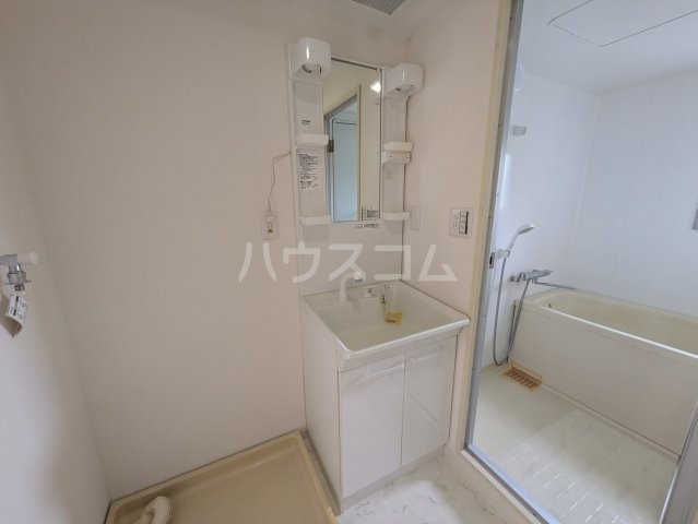 21/30 洗面