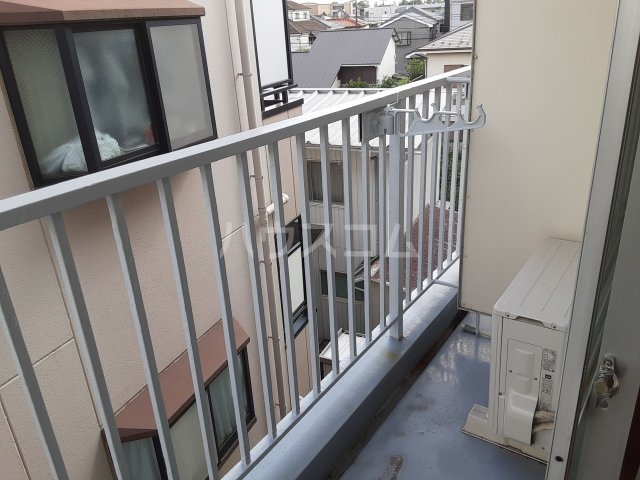 20/30 バルコニー