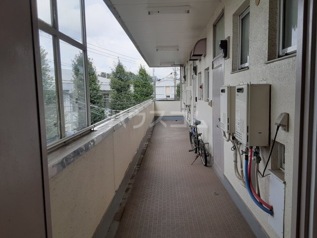 21/30 バルコニー