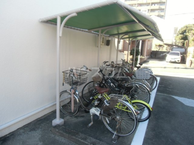 20/29 エントランス