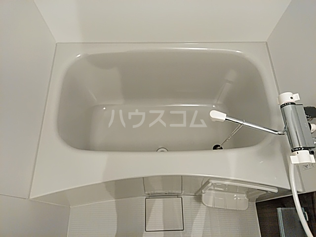 13/29 浴室