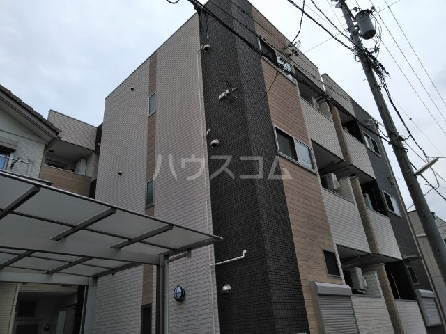 2/8 外観