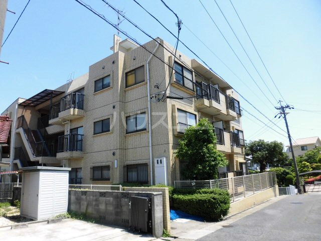 2/10 外観
