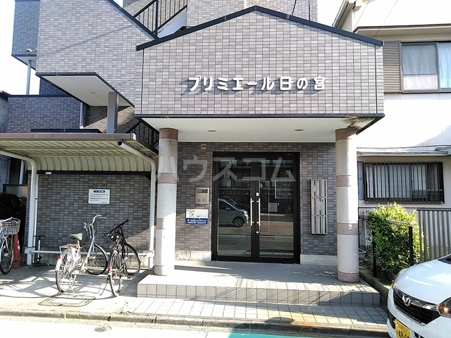 22/29 エントランス