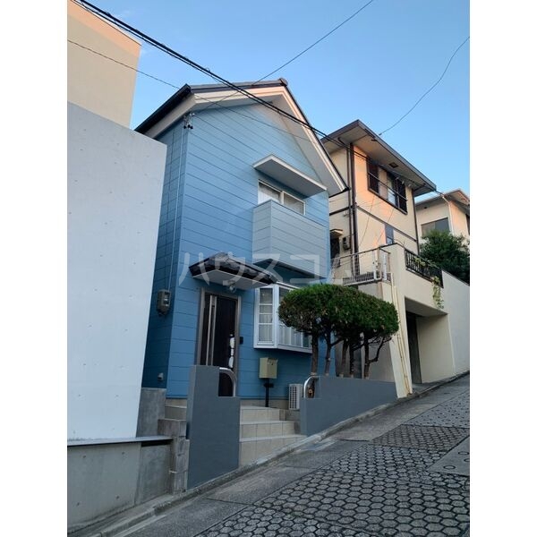 13/21 エントランス