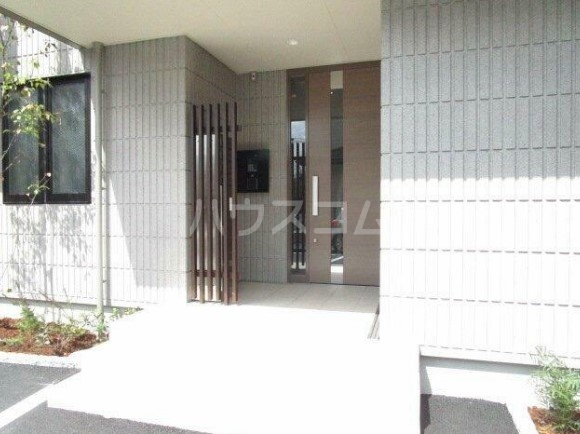 2/13 エントランス