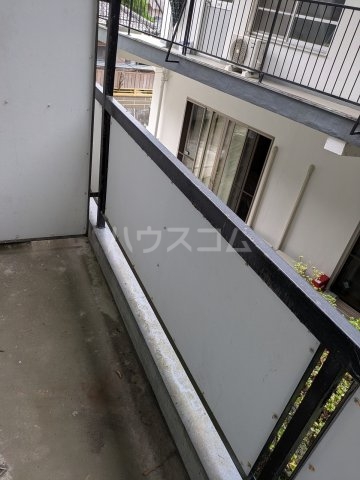 13/20 バルコニー