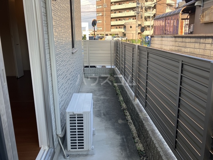 16/20 バルコニー