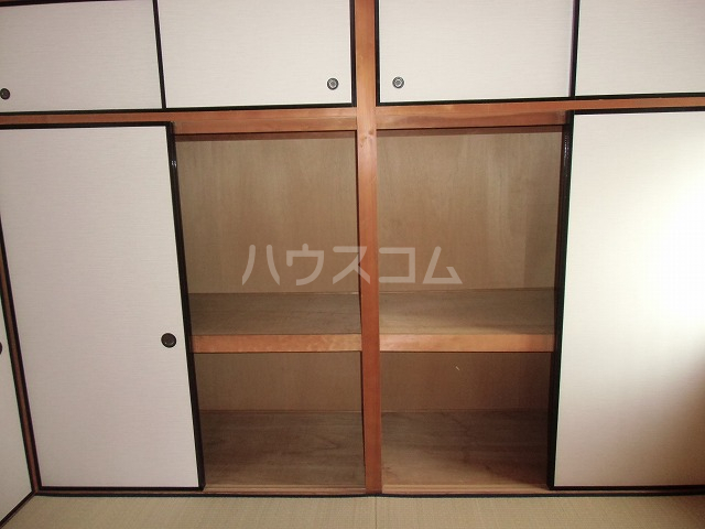 16/30 収納