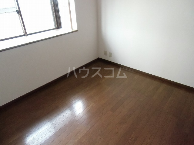 14/30 室内