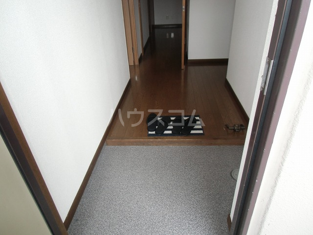 17/30 玄関