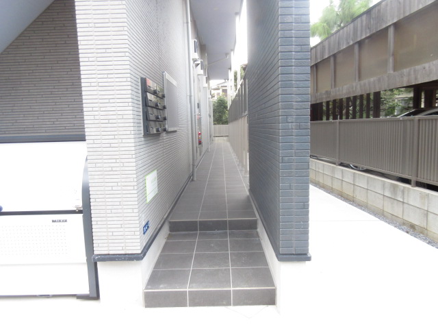 20/24 エントランス