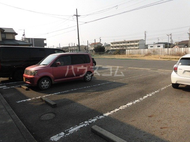 2/12 駐車場