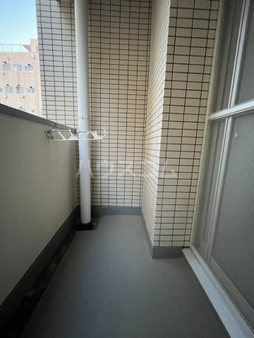 14/23 バルコニー