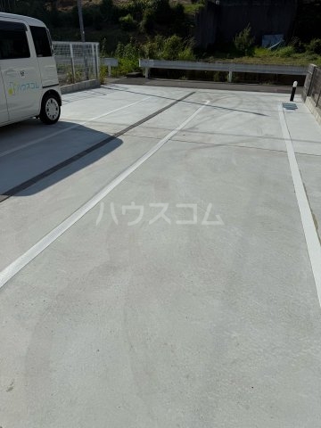 17/25 駐車場