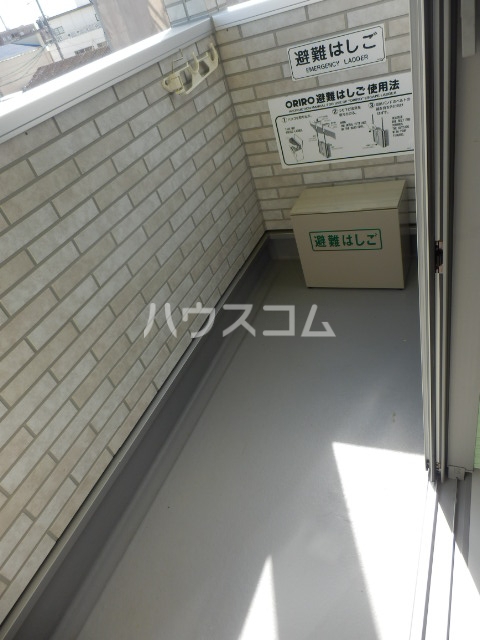 21/30 バルコニー