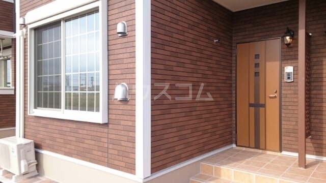 13/20 エントランス