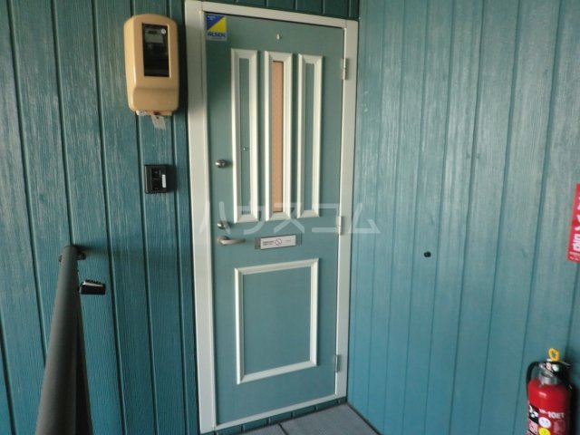 22/30 エントランス