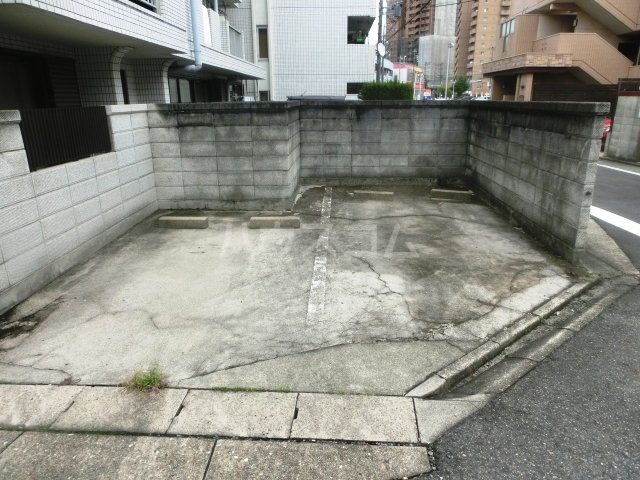 24/30 駐車場