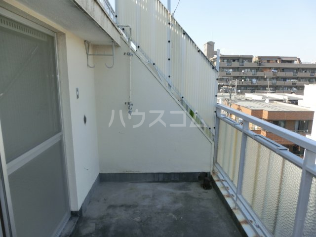 19/26 バルコニー