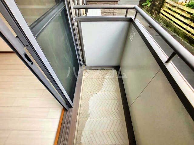 15/28 バルコニー