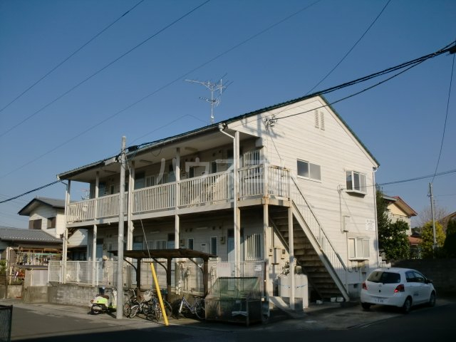 24/27 エントランス