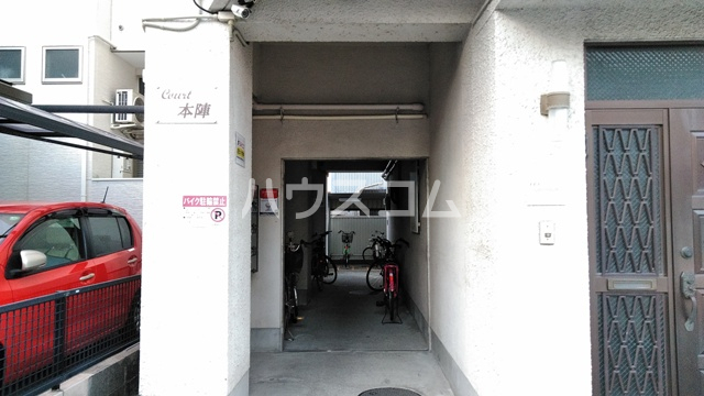 16/24 エントランス