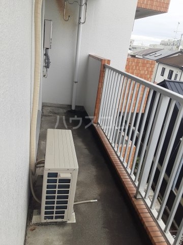 18/26 バルコニー