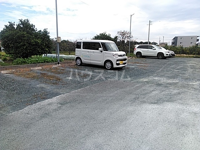 24/30 駐車場