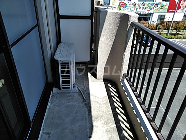 20/28 バルコニー