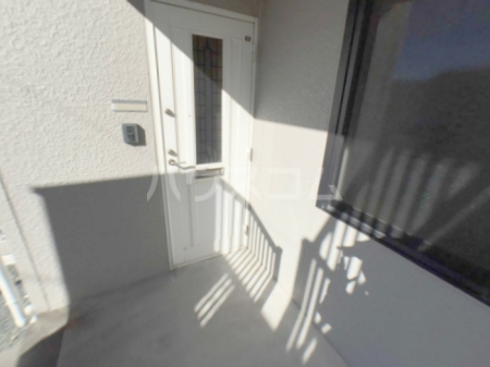 16/22 エントランス