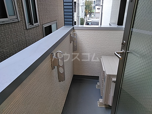 17/28 バルコニー