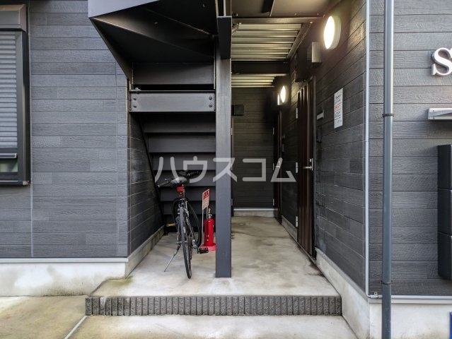 15/25 エントランス