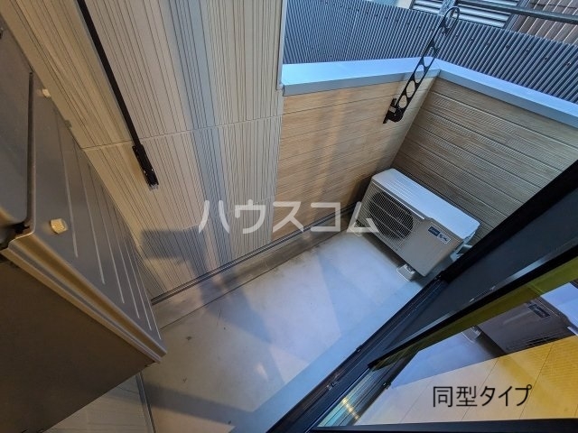 21/30 バルコニー