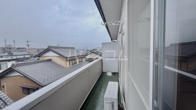 15/27 バルコニー