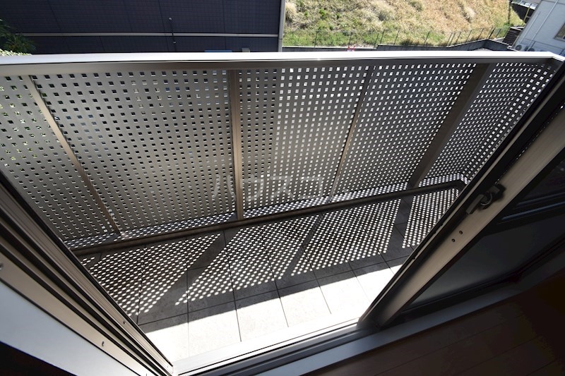 14/27 バルコニー