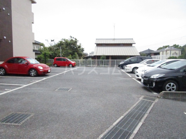 3/5 駐車場