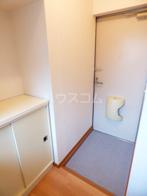 17/27 エントランス