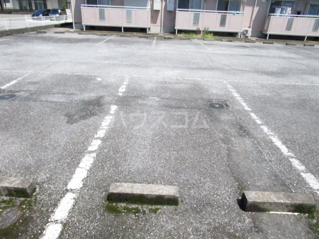 29/30 駐車場