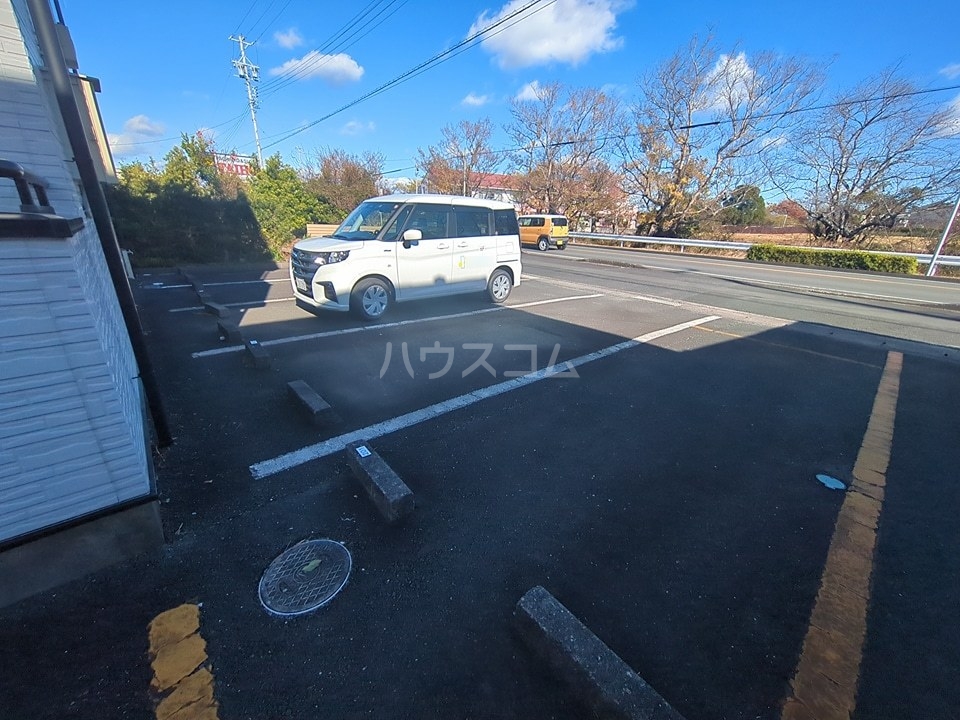 22/29 駐車場