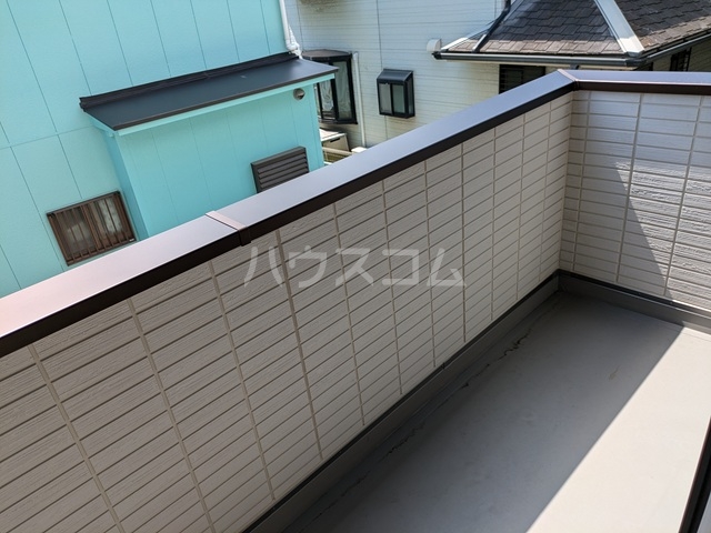 20/30 バルコニー