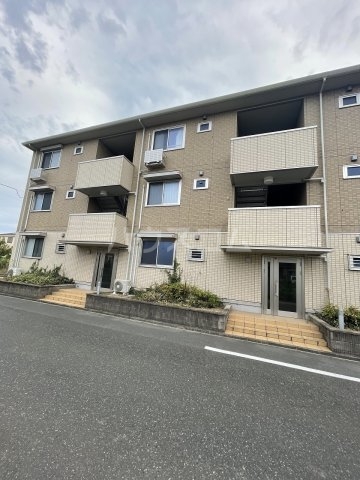 22/30 エントランス