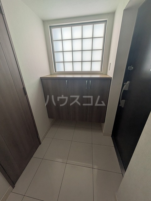 14/30 玄関