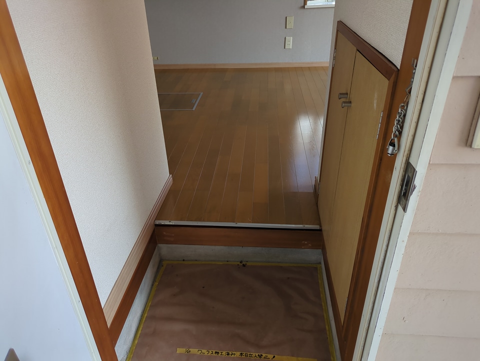 8/24 玄関