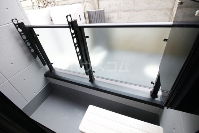 20/30 バルコニー