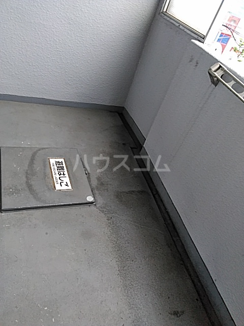 17/21 バルコニー