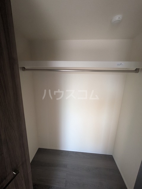 13/30 収納