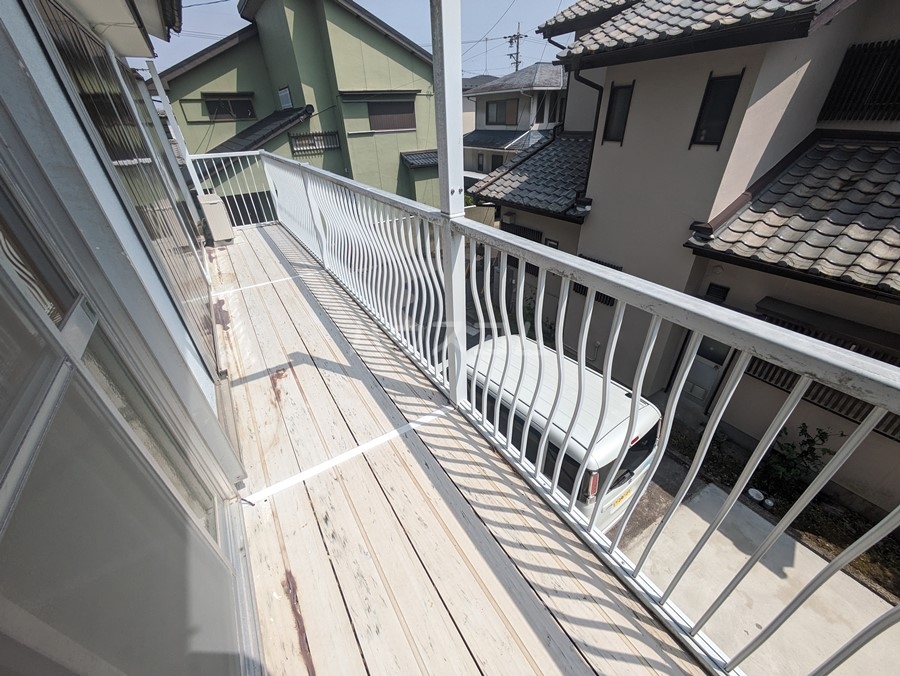 16/28 バルコニー