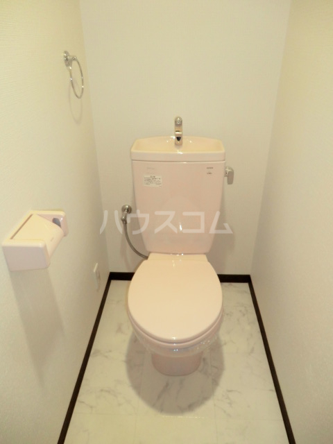 21/30 トイレ